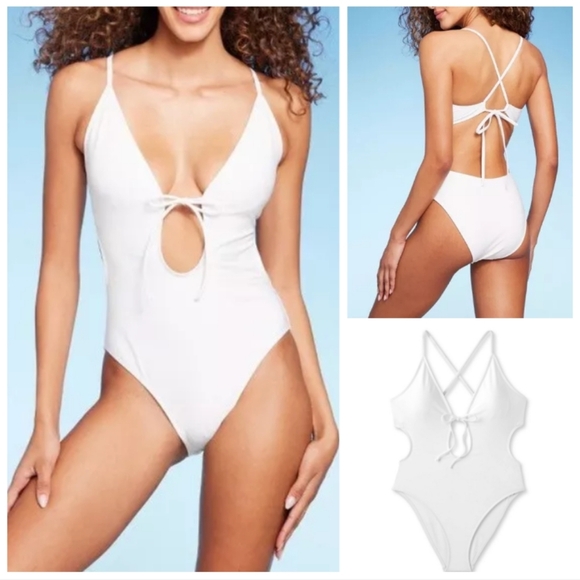 Shade & Shore Women’s Onepiece Plunge Swimsuit White. Size M 8-10 - Picture 1 of 10